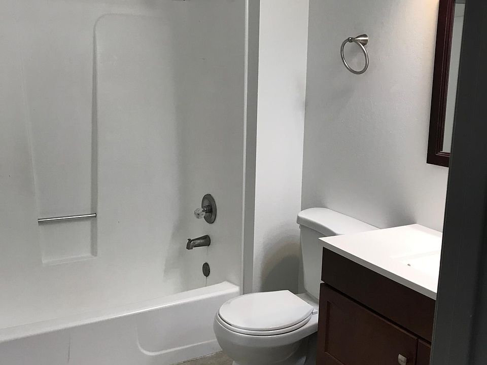1st image of 16755 Barnell Ave APT 3