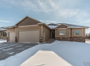 3701 E Shepherd St, Sioux Falls, SD 57103