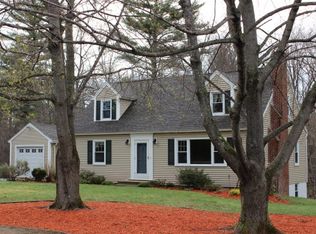 11 Westwood Cir, Dover, NH 03820