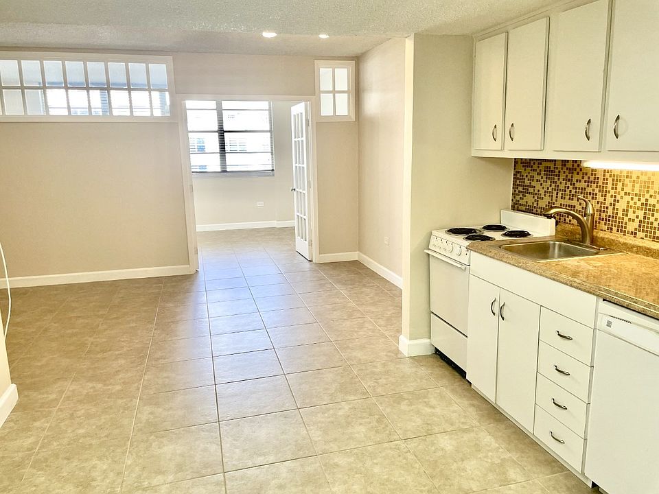 1st image of 999 Brickell Bay Dr APT 1806