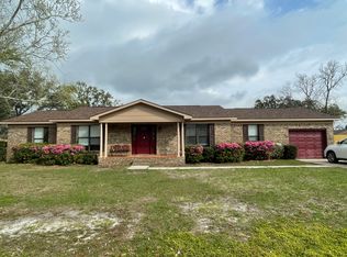 213 Cloverdale Blvd, Fort Walton Beach, FL 32547