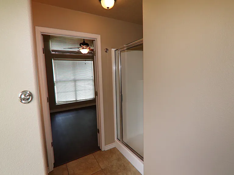 826 S Village Creek Pkwy — Photo 11