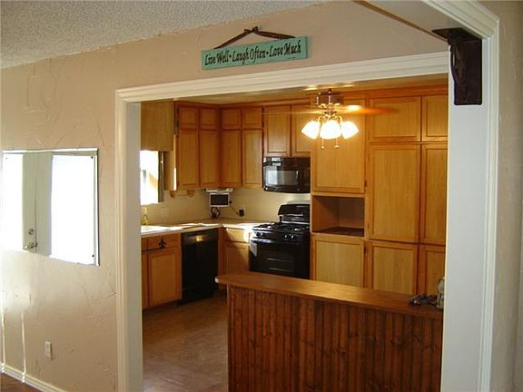 5th image of 3149 S 19th St