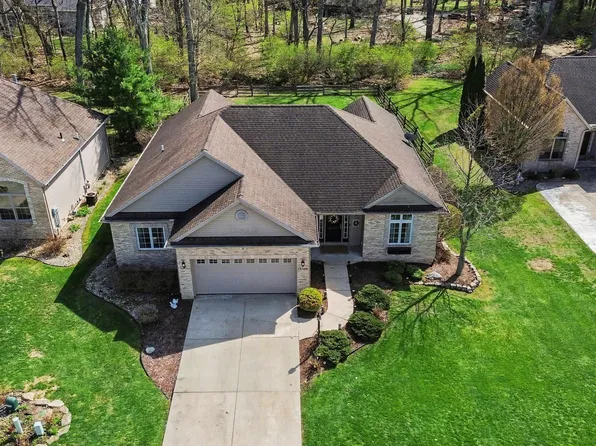 18488 Summer Wind Ln, South Bend, IN 46637