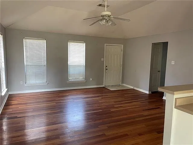 71259 Shady Lake Dr — Photo 3