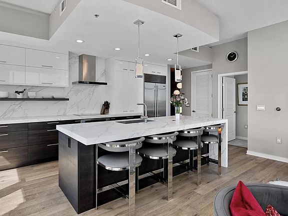 4th image of 1777 Larimer St APT 805