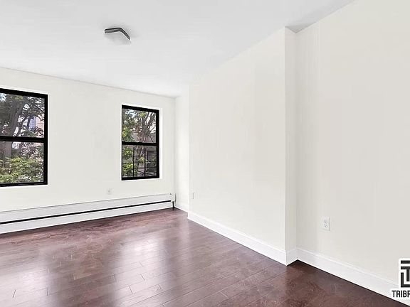 4th image of 211 E 110th St #7