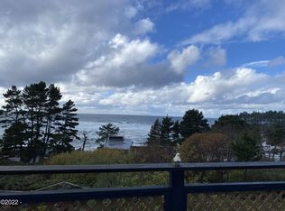 187 NE Williams Ave, Depoe Bay, OR 97341