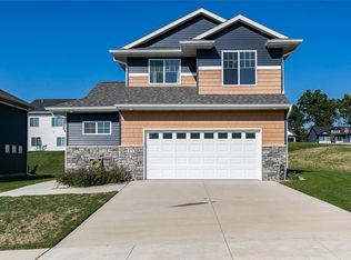 571 Dakota Ave, Tiffin, IA 52340