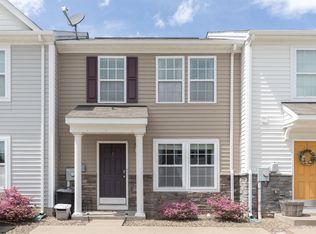 7 Stafford Cir, Fairmont, WV 26554