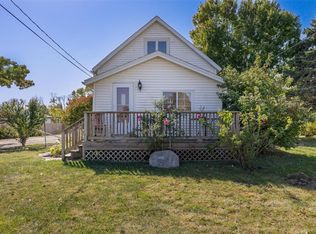 2470 C St SW, Cedar Rapids, IA 52404