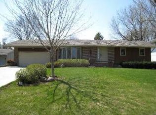 2101 Inca Ln, New Brighton, MN 55112