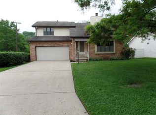 501 11th Ave W, Huntington, WV 25701