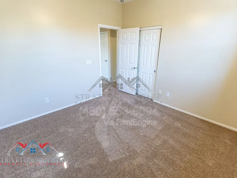 9136 W Meadow Dr — Photo 26