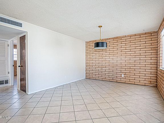 5th image of 11238 Wharf Cove Dr #B