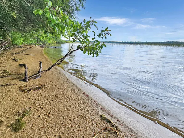 Round Lake 42nd Ln, Wetmore, MI 49895