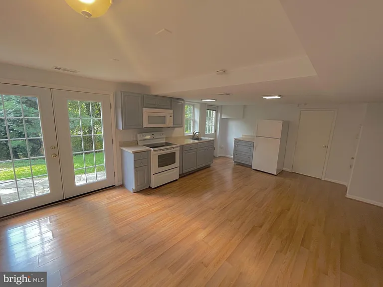 1307 Sarah Dr — Photo 15