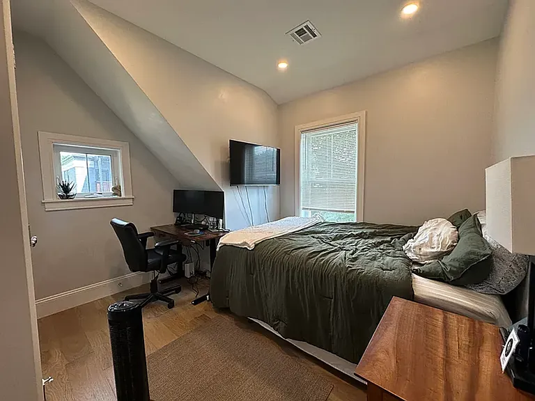 52 Fairbanks St #1 — Photo 7