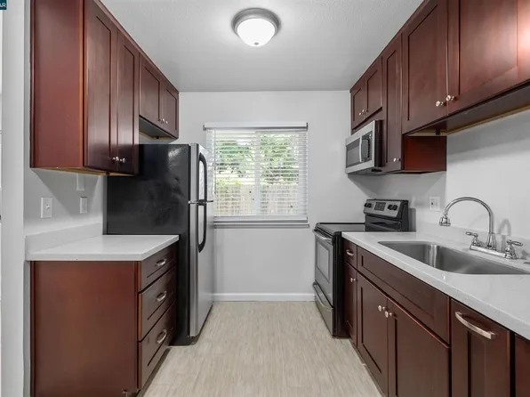 1409 Berrellesa St Unit 1417, Martinez, CA 94553