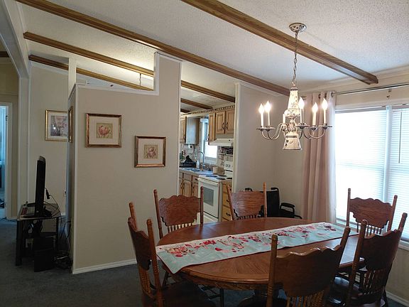 5th image of 12 Cook Ln