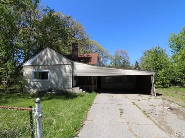 5267 Roberts Dr, Flint, MI 48506