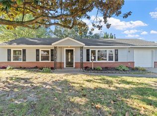 4513 S Hessian Rd, Virginia Beach, VA 23462