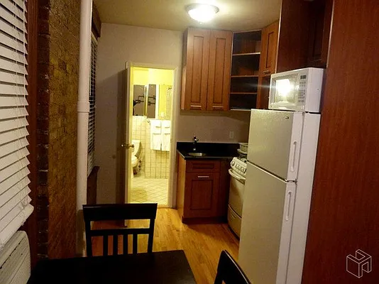 Rented by Halstead Real Estate | media 16