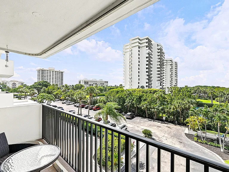 2121 N Ocean Blvd #405W — Photo 14