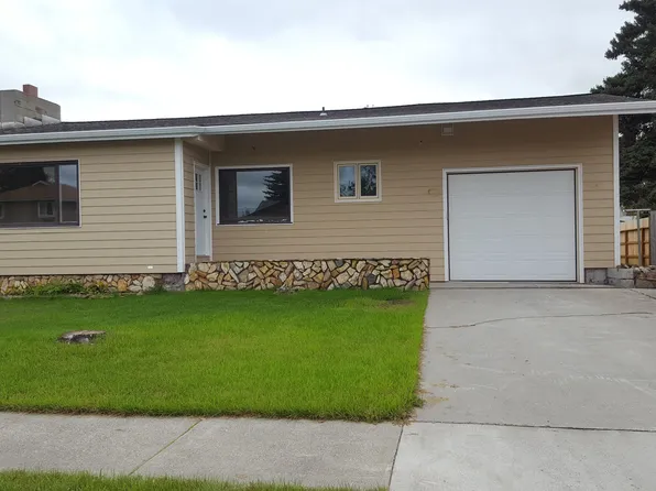 1017 Pedro St, Fairbanks, AK 99701