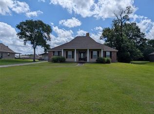 11062 Boudreaux Rd, Gonzales, LA 70737