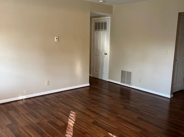 1601 E Fort Wayne St #12, Warsaw, IN 46580