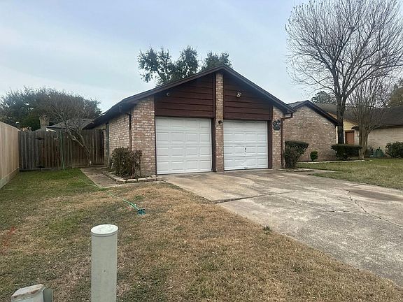 3rd image of 6022 Pincay Oaks St
