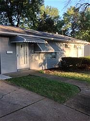 1st image of 10028 Lakemoor Dr