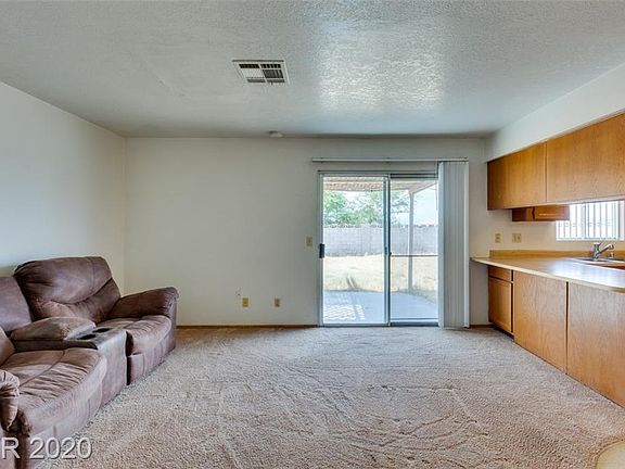 5th image of 505 Bastanchury Ave