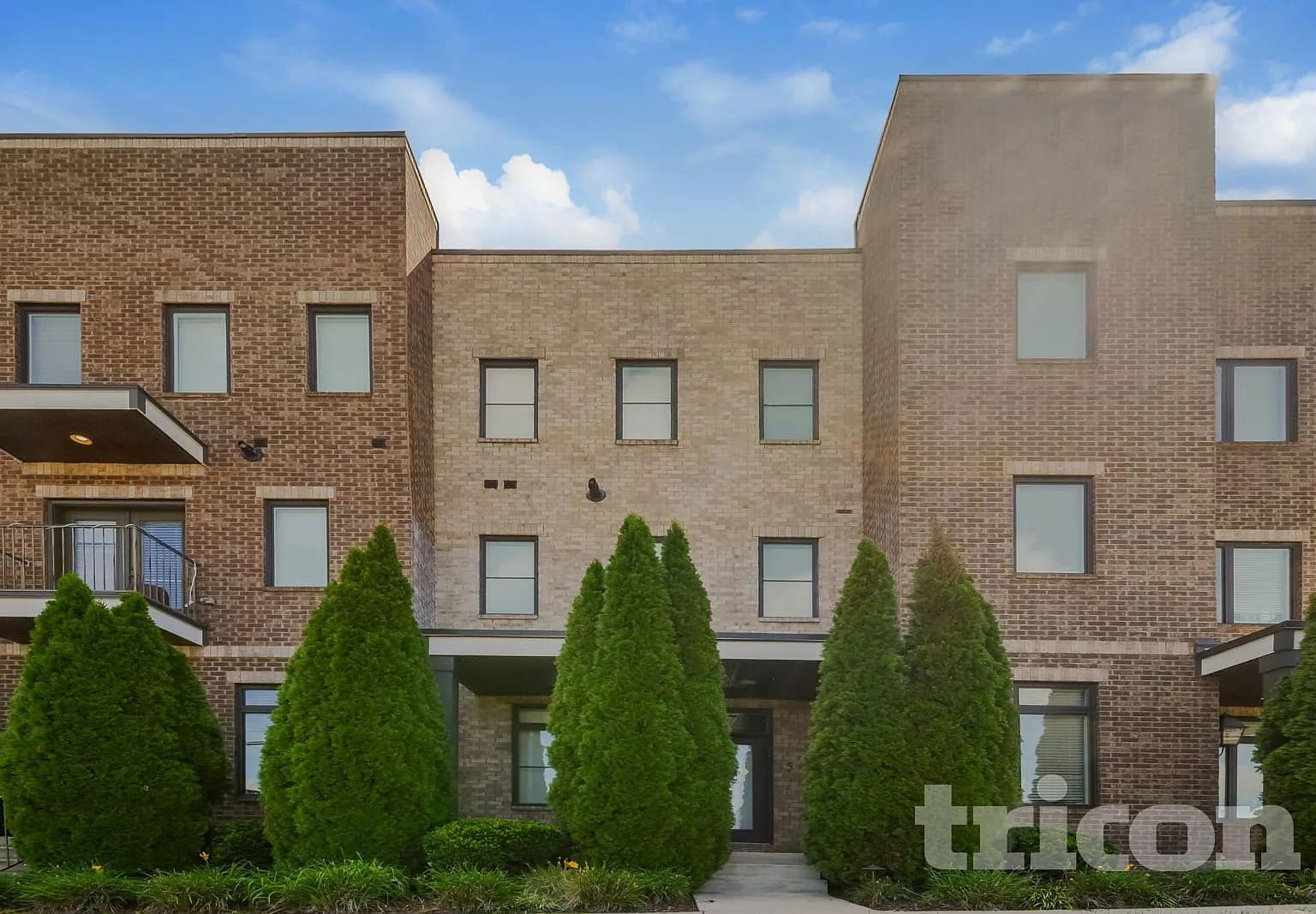 6813 Charlotte Pike, Unit 5 Nashville TN — Photo 1