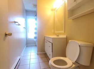 20 Woodbine St APT 3, Worcester, MA 01603