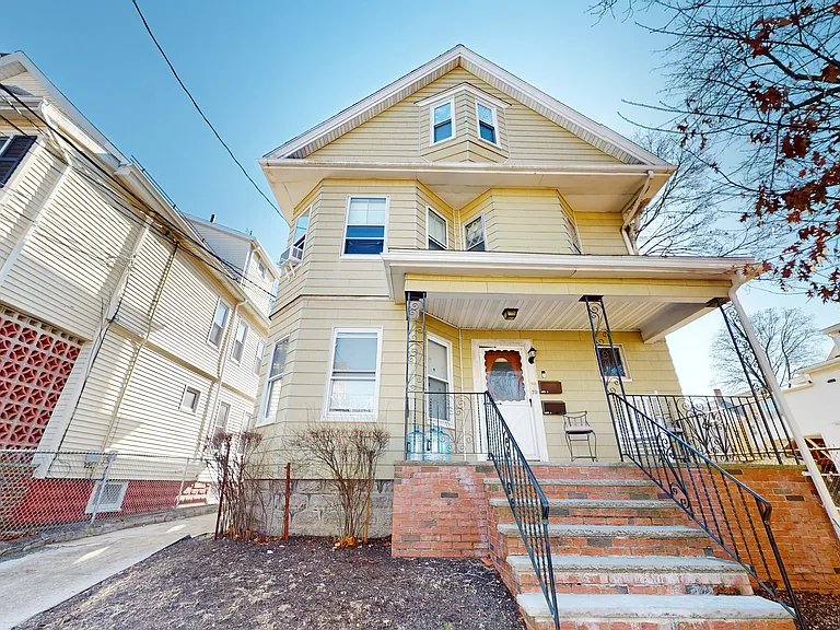 70 Hudson St #1 — Photo 12