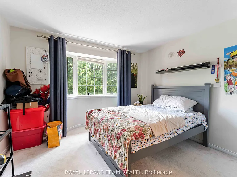 16 Cohen Ave — Photo 17