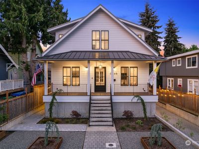 3648 Burke Avenue N, Seattle, WA, 98103