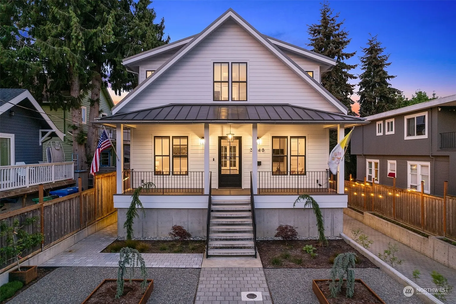 3648 Burke Avenue N photo 1