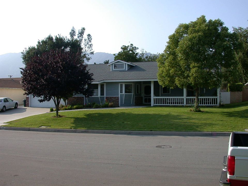 Great curb appeal