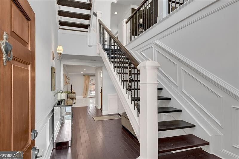 1st image of 54 Basswood Cir