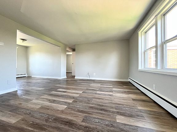 2nd image of 25 Linda Dr APT 6