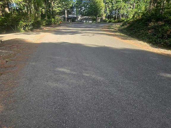 5th image of 231 E Kilmarnock Rd