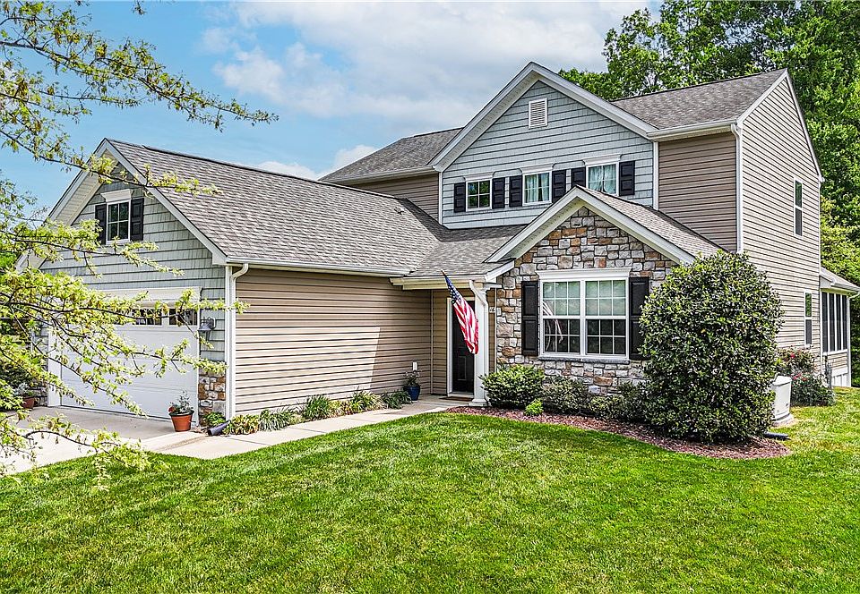 1st image of 163 Marywood Dr