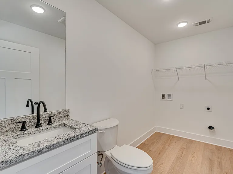 136 Cleveland Rd — Photo 11