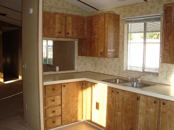 3rd image of 10580 E Marble Dr