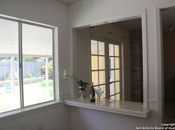 3rd image of 16243 Bear Run St
