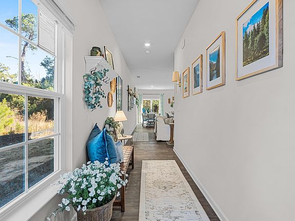 4th image of 147 Cavendish Dr