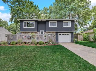 1205 Wood St, Valparaiso, IN 46383